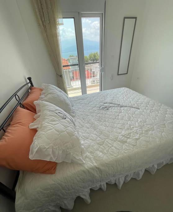Διαμέρισμα Στη Ναύπακτο Nafpaktos Eksteriør billede